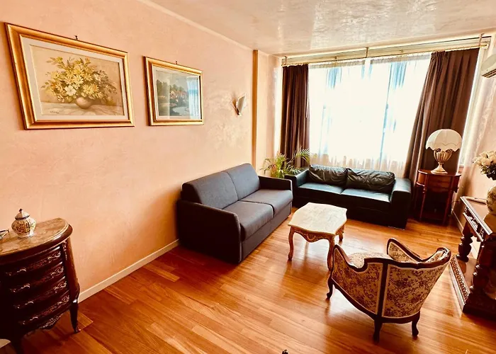 Pang's Апартаменты