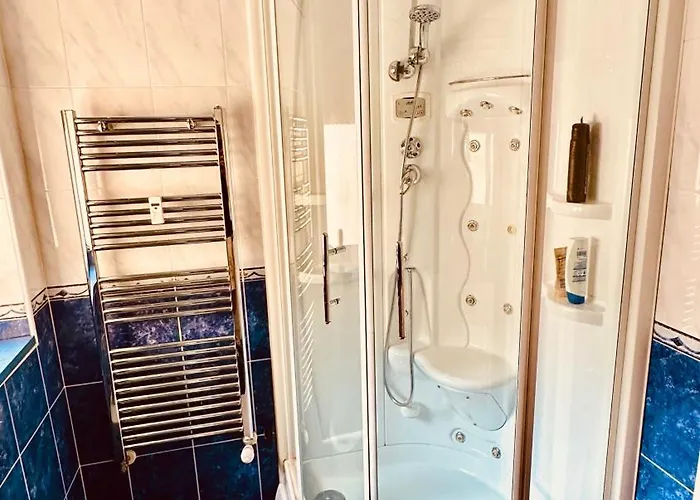 威尼斯mestre火车站明亮舒适便捷整套公寓casa Marco דירה מרגרה