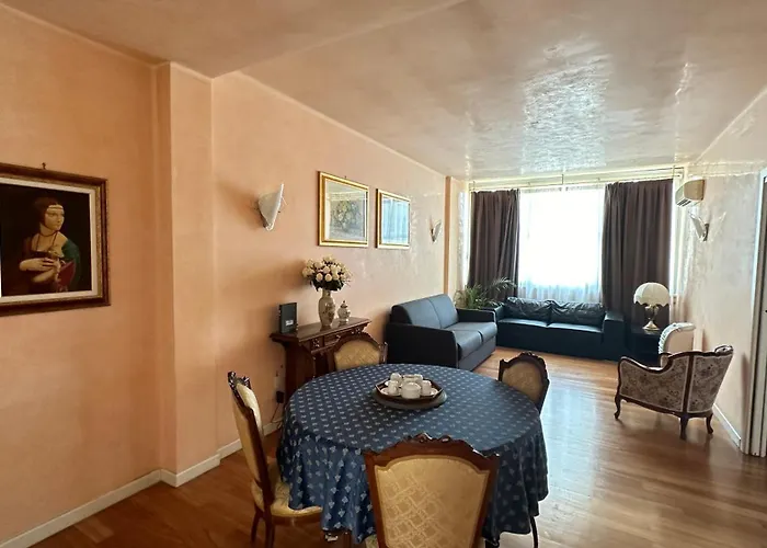 Pang's Апартаменты Маргера