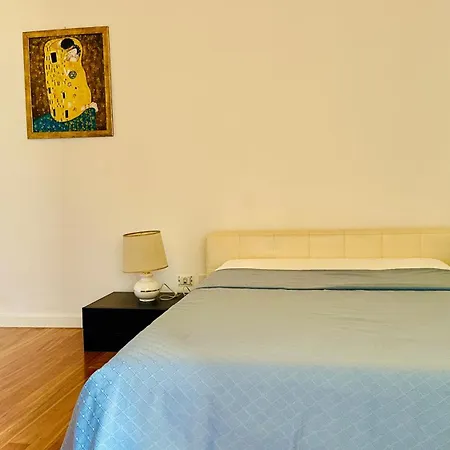 Pang's Apartment